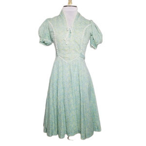 Prairie Cottagecore Puff Sleeve Dress XXS - XS 31"